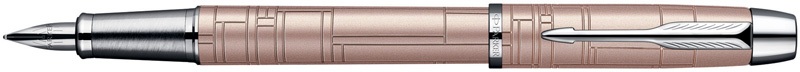 S0949760. Перьевая ручка Parker IM PREMIUM Metallic Pink. Перьевая ручка Паркер с пером из сверхпрочной нержавеющей стали. Корпус ручки украшен металлизированным розовым лаком с сатиновым отливом, эксклюзивным орнаментом из элегантных тонких линий, хромированными деталями дизайна. Серебристая текстурированная зона захвата ручки, съёмный колпачок.